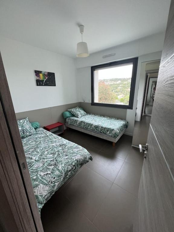 Rdc De Villa Avec Piscine Cavalaire-sur-Mer Eksteriør bilde